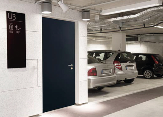 Digitale Türe & Torzugänge für den Wohnungsbau | Novoferm